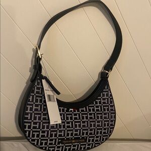 Tommy Hilfiger NWT purse